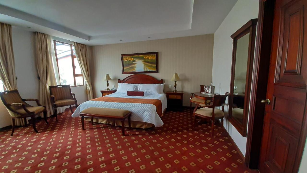 Grand Victoria Boutique Hotel โลจา ภายนอก รูปภาพ