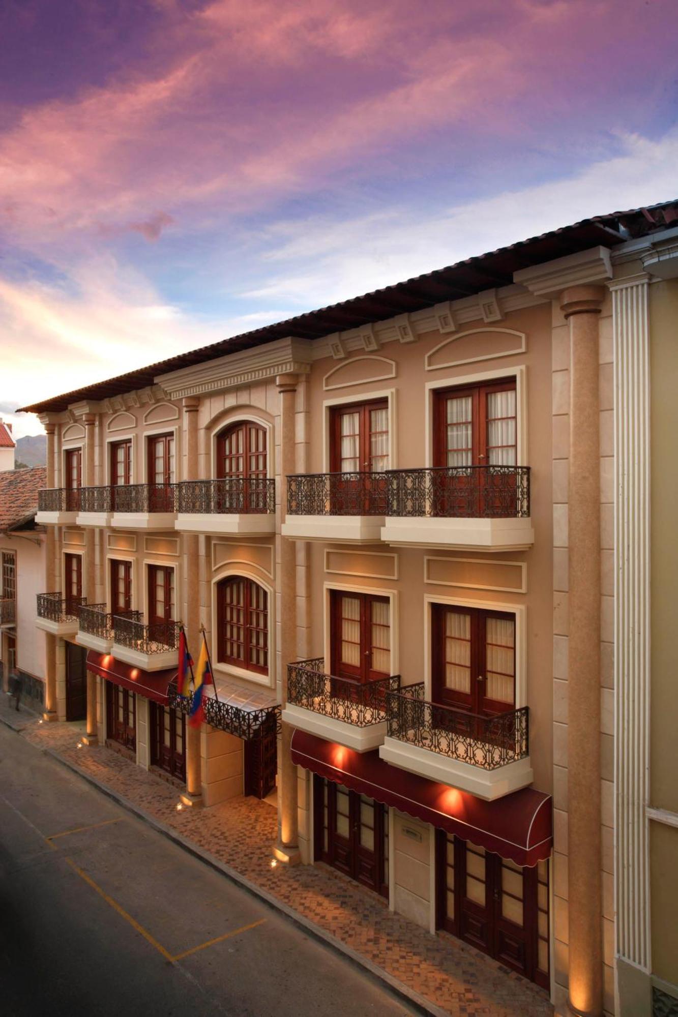 Grand Victoria Boutique Hotel โลจา ภายนอก รูปภาพ
