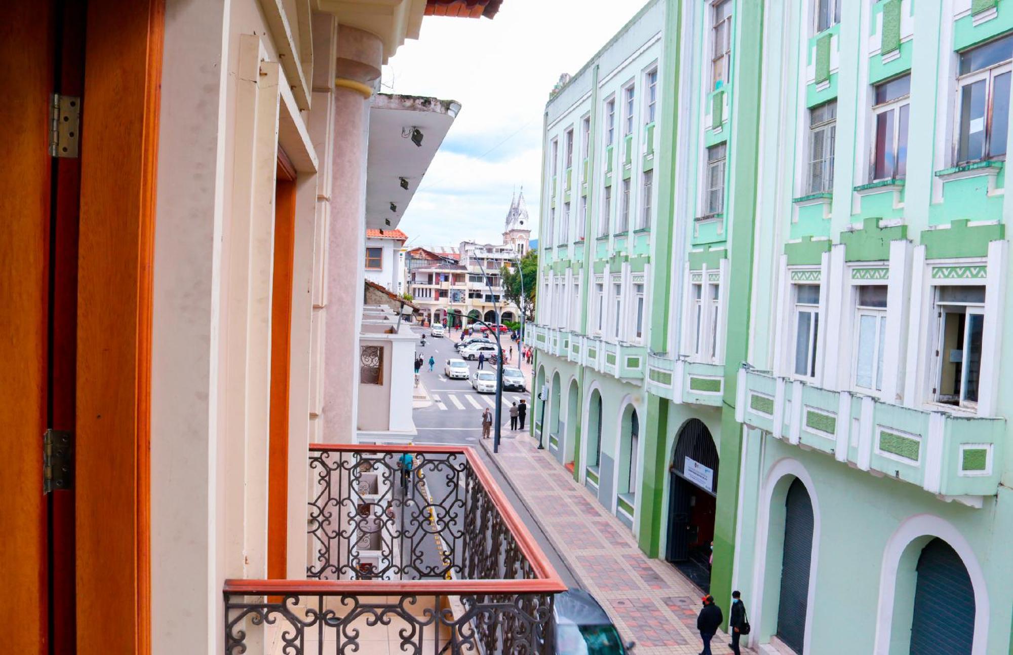 Grand Victoria Boutique Hotel โลจา ภายนอก รูปภาพ