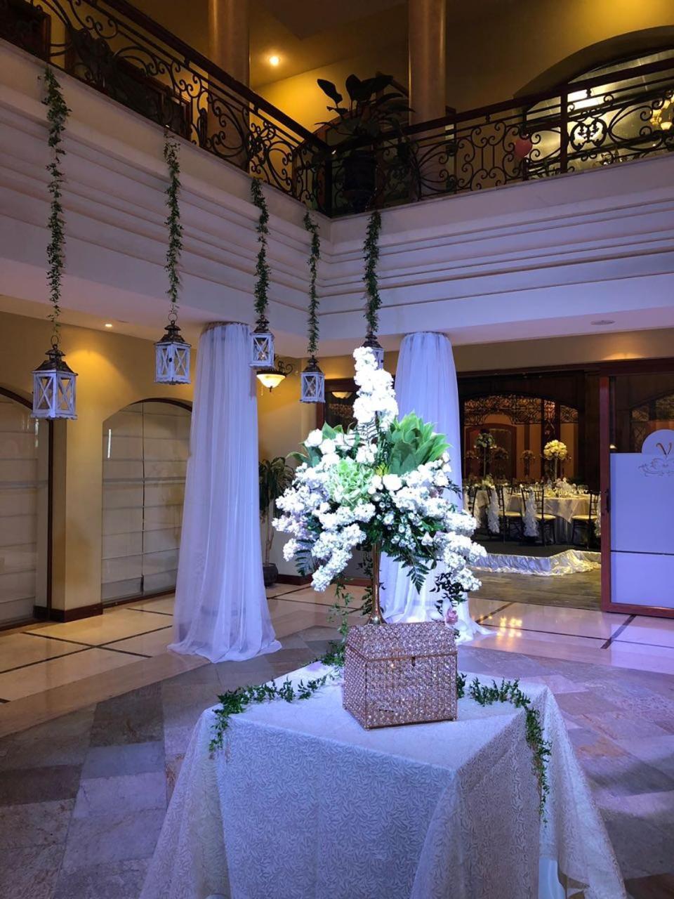 Grand Victoria Boutique Hotel โลจา ภายนอก รูปภาพ